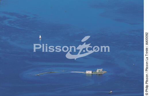 Riviere d'Etel . - © Philip Plisson / Plisson La Trinité / AA00092 - Nos reportages photos - L'ostréiculture