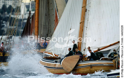 Dutch sprit for Brest 92. - © Philip Plisson / Plisson La Trinité / AA00228 - Photo Galleries - Monohull