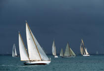 Flotte de voiliers à la Nioulargue . © Philip Plisson / Plisson La Trinité / AA00155 - Nos reportages photos - Environnement