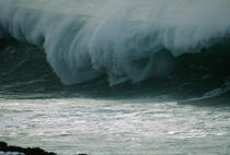 Grosse vague (Ecosse) © Philip Plisson / Plisson La Trinité / AA00289 - Nos reportages photos - Gros temps