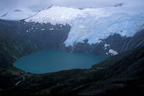 Un cirque glaciaire en Patagonie. © Philip Plisson / Plisson La Trinité / AA00329 - Nos reportages photos - Vue aérienne