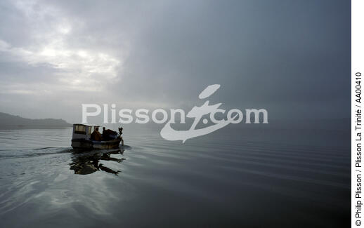 Caseyeur sur la Rance. - © Philip Plisson / Plisson La Trinité / AA00410 - Nos reportages photos - Pêche