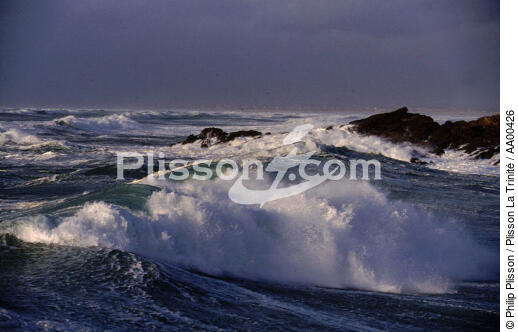 Tempête sur la pointe de la Torche. - © Philip Plisson / Plisson La Trinité / AA00426 - Photo Galleries - Plomeur