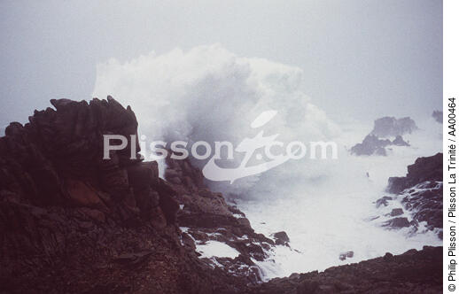 L''île de Ouessant sous la tempête (Finistère, 29). - © Philip Plisson / Plisson La Trinité / AA00464 - Nos reportages photos - Géomorphie