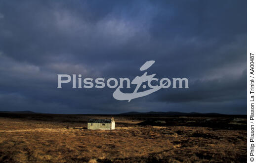 Ancienne maison de berger dans le centre de l'île Lewis. - © Philip Plisson / Plisson La Trinité / AA00487 - Nos reportages photos - Environnement