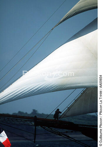 Gros plan sur les voiles de l'Etoile. - © Guillaume Plisson / Plisson La Trinité / AA00654 - Photo Galleries - Bowsprit