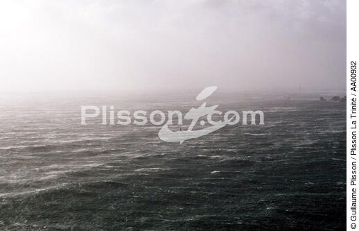 Mer vue du ciel. - © Guillaume Plisson / Plisson La Trinité / AA00932 - Nos reportages photos - Activité maritime