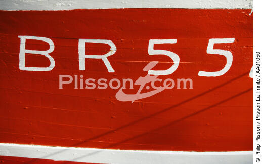 Immatriculation de bateau de pêche - © Philip Plisson / Plisson La Trinité / AA01050 - Photo Galleries - Maritime activity