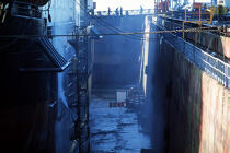 Cargo en construction à Brest. © Philip Plisson / Plisson La Trinité / AA01651 - Photo Galleries - Shipyard