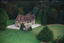 Château dans la Forêt de Brocéliande. © Philip Plisson / Plisson La Trinité / AA01927 - Photo Galleries - Ille-et-Vilaine