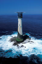 Le phare de Wolf Rock. © Philip Plisson / Plisson La Trinité / AA02300 - Photo Galleries - England