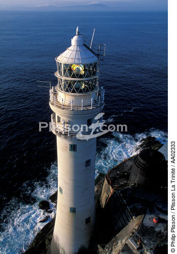 Phare du Fastnet. - © Philip Plisson / Plisson La Trinité / AA02333 - Nos reportages photos - Irlande, l'île verte