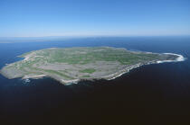 Vue aérienne d'Inisheer. © Philip Plisson / Plisson La Trinité / AA02451 - Nos reportages photos - Irlande, l'île verte