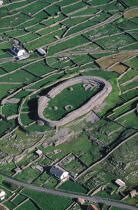 Le fort de Dùn Eochla sur Inishmore © Philip Plisson / Plisson La Trinité / AA02458 - Photo Galleries - Site of interest [Ire]