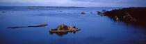 Estuaire de Trieux sur fond de Bréhat. © Philip Plisson / Plisson La Trinité / AA02839 - Photo Galleries - Bréhat