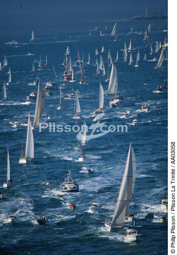 Dépard du Vendée Globe 1992 - © Philip Plisson / Plisson La Trinité / AA03058 - Nos reportages photos - Maxi