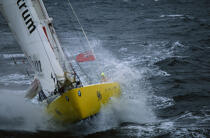 Course en solitaire © Philip Plisson / Plisson La Trinité / AA03065 - Photo Galleries - Maxi-monohull Racing Yacht