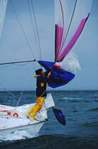 Entrainement d'hivers à la Trinité © Philip Plisson / Plisson La Trinité / AA03146 - Photo Galleries - Lowering of the sails