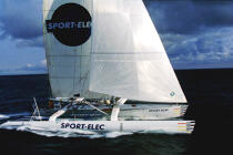 Sport Elec lutte contre le chrono © Guillaume Plisson / Plisson La Trinité / AA03190 - Photo Galleries - Ocean racing trimaran