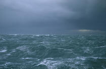 Mauvais temps en mer d'Iroise © Guillaume Plisson / Plisson La Trinité / AA03223 - Photo Galleries - Rough weather