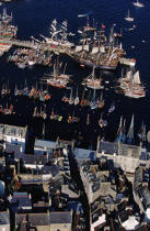 Le port de Douarnenez pendant le rassemblement © Guillaume Plisson / Plisson La Trinité / AA03309 - Photo Galleries - The major maritime celebrations in Brest