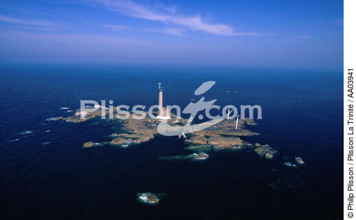 Vue aérienne des Roches Douvres. - © Philip Plisson / Plisson La Trinité / AA03941 - Photo Galleries - Roches Douvres [The]