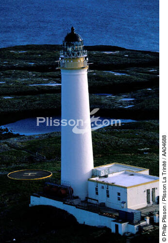 Phare de Hyskeir, en Ecosse. - © Philip Plisson / Plisson La Trinité / AA04688 - Photo Galleries - Great Britain Lighthouses