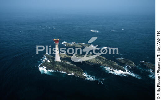 Vue aérienne du phare de smalls, Pays de Galles. - © Philip Plisson / Plisson La Trinité / AA04710 - Nos reportages photos - Phare [Pays de Galles]