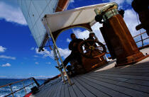A la barre de Shenandoah. © Philip Plisson / Plisson La Trinité / AA04941 - Nos reportages photos - Elément d'un bateau