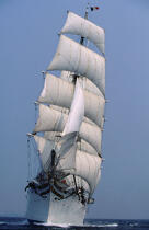 Le Statsraad Lehmkuhl : trois-mâts barque. © Philip Plisson / Plisson La Trinité / AA04984 - Photo Galleries - Tall ships