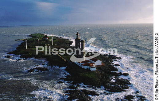 L'ile du Pilier - © Philip Plisson / Plisson La Trinité / AA05012 - Nos reportages photos - Pilier [ile du]