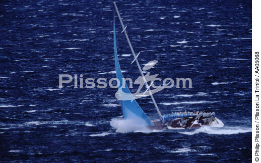 Un maxi pendant la Withbread - © Philip Plisson / Plisson La Trinité / AA05068 - Photo Galleries - Maxi-monohull Racing Yacht