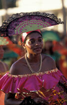 Femme en costume de carnaval [Martinique] © Philip Plisson / Plisson La Trinité / AA05438 - Photo Galleries - Leisure