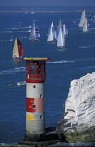 Régate près des Needles. © Philip Plisson / Plisson La Trinité / AA05486 - Photo Galleries - Great Britain Lighthouses