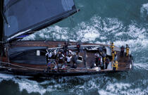 Le maxi monocoque, Stealth. © Philip Plisson / Plisson La Trinité / AA05567 - Photo Galleries - Sailing Race