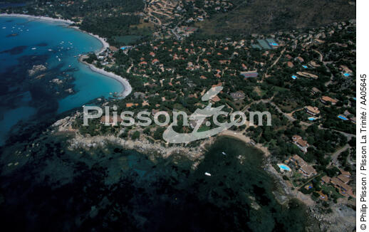 Paysage Corse. - © Philip Plisson / Plisson La Trinité / AA05645 - Nos reportages photos - Vue aérienne