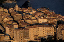 Bonifacio. © Philip Plisson / Plisson La Trinité / AA05662 - Nos reportages photos - Ville [Corse]