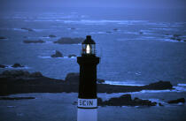Phare sur Sein. © Philip Plisson / Plisson La Trinité / AA05820 - Photo Galleries - Lighthouse [29]