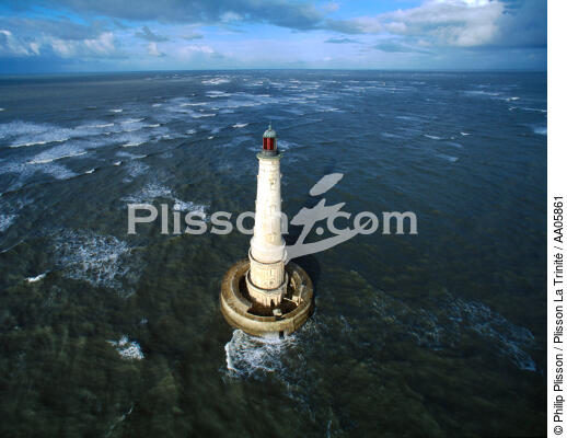 Le phare de Cordouan à marée montante. - © Philip Plisson / Plisson La Trinité / AA05861 - Nos reportages photos - Aquitaine