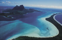 Polynésie française. © Philip Plisson / Plisson La Trinité / AA05965 - Photo Galleries - Aerial shot