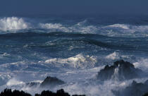 Mer agitée sur les côtes irlandaises. © Philip Plisson / Plisson La Trinité / AA06190 - Nos reportages photos - Gros temps