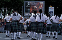 Groupe d'écossais pendant la parade du Festival Interceltique. © Philip Plisson / Plisson La Trinité / AA06265 - Nos reportages photos - Musique