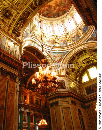 La cathédrale Saint-Isaac à St Pétersbourg. - © Philip Plisson / Plisson La Trinité / AA06841 - Nos reportages photos - Cathédrale