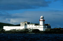 Le phare de Valencia Island. © Philip Plisson / Plisson La Trinité / AA06878 - Nos reportages photos - Irlande, l'île verte