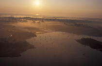 Couché de soleil sur la Rance. © Philip Plisson / Plisson La Trinité / AA07053 - Nos reportages photos - Hydrologie