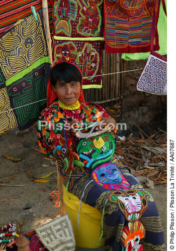 Portrait de femme panaméenne. - © Philip Plisson / Plisson La Trinité / AA07687 - Nos reportages photos - San-Blas