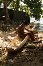 Pirogue dans les îles San-Blas. © Philip Plisson / Plisson La Trinité / AA07688 - Photo Galleries - Art and Crafts