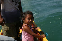 Enfant panaméen sur l'archipel des San-Blas. © Philip Plisson / Plisson La Trinité / AA07689 - Nos reportages photos - Enfant