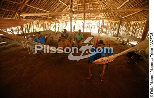 Les chefs de villages dans l'archipel des San-Blas. - © Philip Plisson / Plisson La Trinité / AA07725 - Nos reportages photos - San-Blas