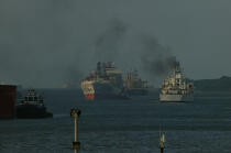 Trafic important dans le port de Colon. © Philip Plisson / Plisson La Trinité / AA07932 - Photo Galleries - Panama